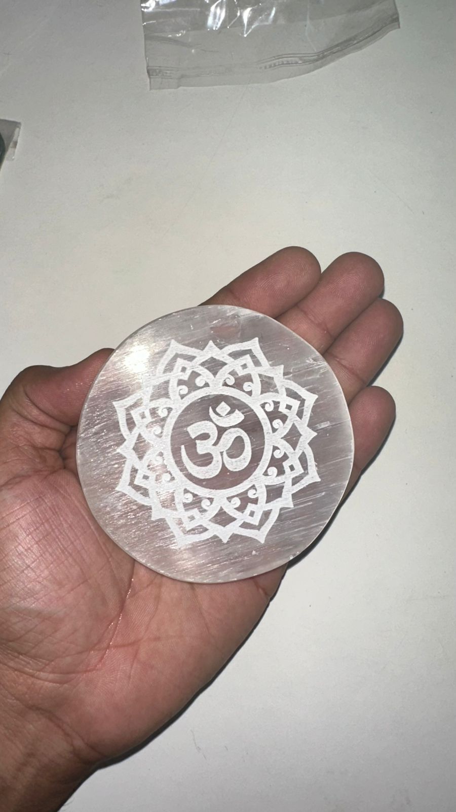 Selenite Charging Plate – Cleanse, Recharge & Protect Your Energy ✨
